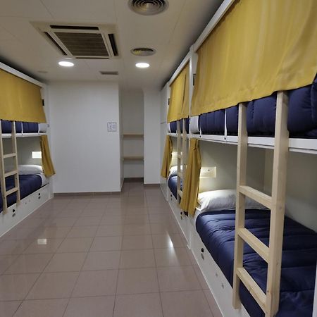 Casucho Da Peregrina Hostel Porrino Luaran gambar