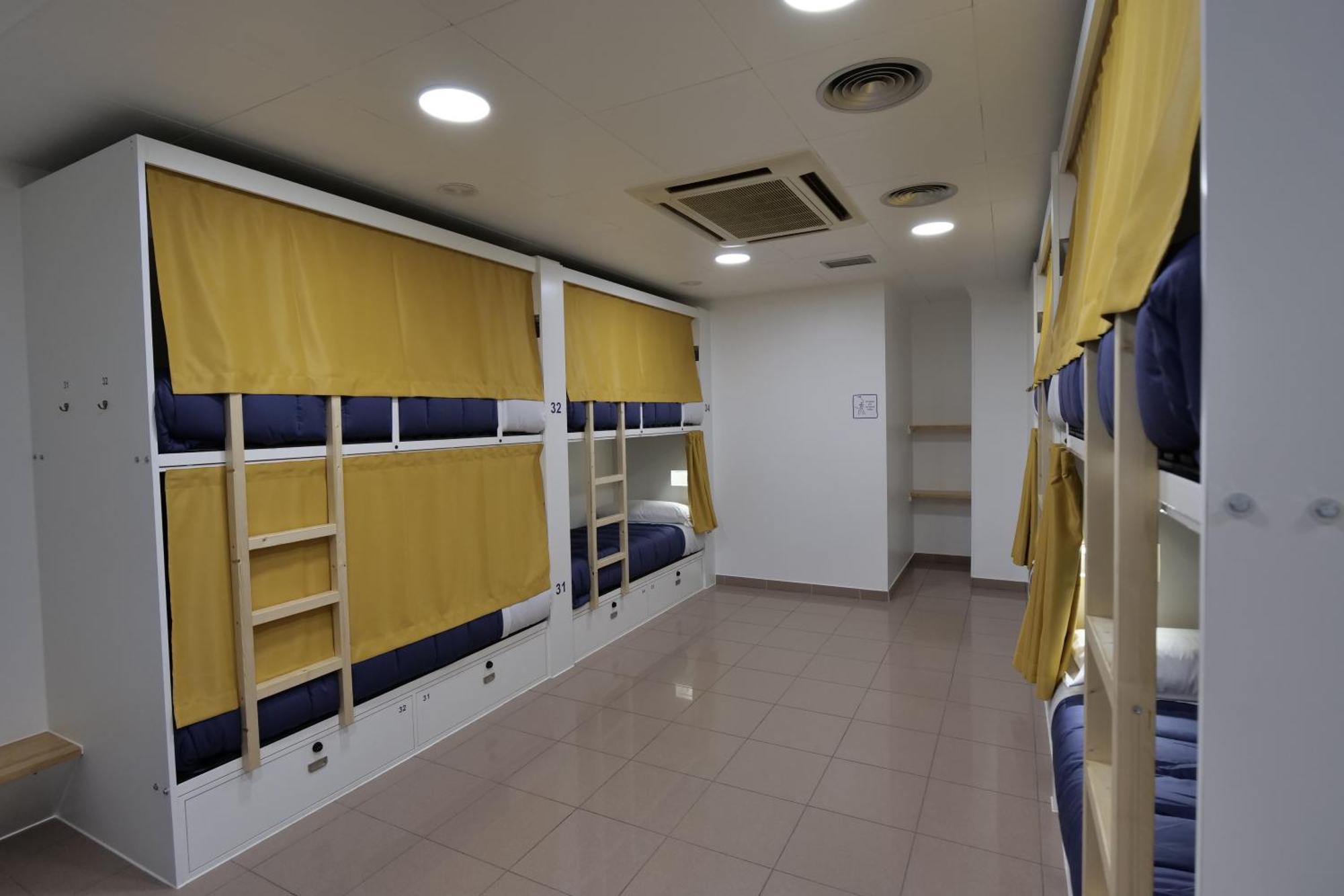 Casucho Da Peregrina Hostel Porrino Luaran gambar