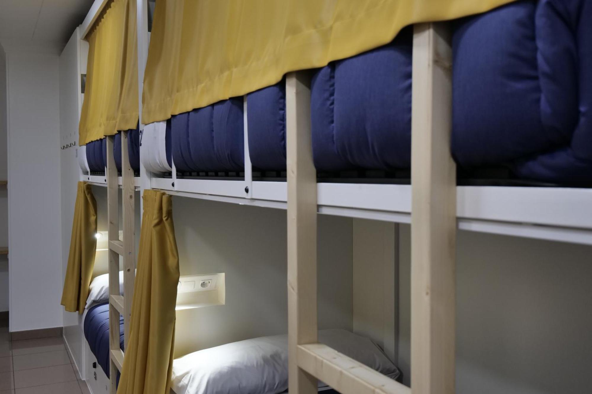 Casucho Da Peregrina Hostel Porrino Luaran gambar